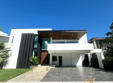 Casa de 5 habitaciones, Benito Juárez · Casa en Venta en Residencial Lagos del Sol, Cancùn