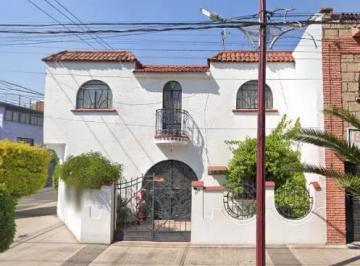 Casa de 4 habitaciones, Gustavo A. Madero · Ri. Casa en Venta Romulo Escobar 112industrial, Gustavo A. Madero, 07800. Cdmx