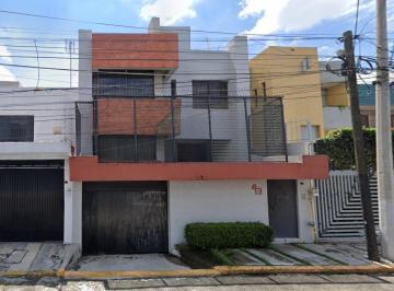Casa de 4 habitaciones, Gustavo A. Madero · Casa en Venta en Gustavo A. Madero