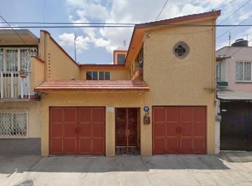 Casa de 3 habitaciones, Azcapotzalco · Casa en Venta en Azcapotzalco