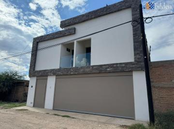 Casa · 380m² · 4 Recámaras · Casa en Venta en Col. San Carlos Durango