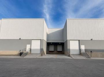 Bodega comercial · 1440m² · 12 Estacionamientos · Bodega en Renta Avant #64 y 65