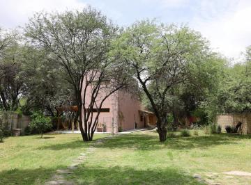 Casa de 2 habitaciones, San Miguel de Allende · Casa Campestre con Vista a La Presa