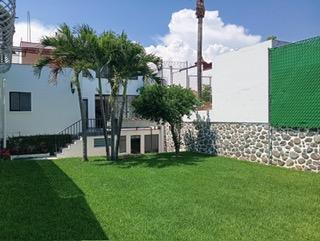 Casa uso de suelo de 4 habitaciones, Cuernavaca · Venta Casa Uso de Suelo Mixto