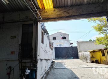 Terreno / Lote · 1013m² · 3 Recámaras · 5 Estacionamientos · Terreno, Bodega y Casa en Venta en Yautepec, Morelos