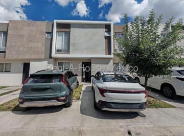 Casa en condominio de 2 habitaciones, El Marqués · Casa en Renta de 2 Recámaras, 2.5 Baños en Zakia, El Marques, Querétaro