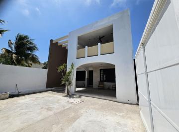 Casa de 4 habitaciones, Chicxulub Pueblo · Casa Duplex en Venta en Chicxulub