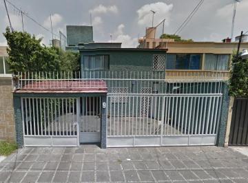 Casa de 4 habitaciones, Coyoacán · Casa en Venta en Coyoacán