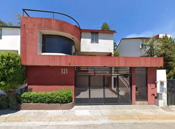 Casa de 5 habitaciones, Naucalpan de Juárez · Casa en Venta en Naucalpan de Juárez
