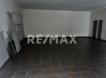 Local comercial · 102m² · 10 Estacionamientos · Locales en Renta en Serviplaza El Rosario en Av Aquiles Serdán en Colonia El Rosario - (4)