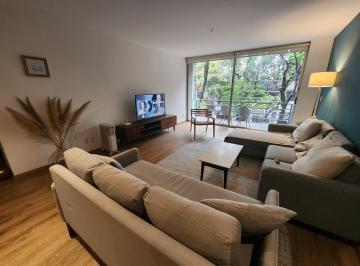 Departamento de 2 habitaciones, Cuauhtémoc · Finamente Amueblado y Equipado. Balcón con Vista Arbolada