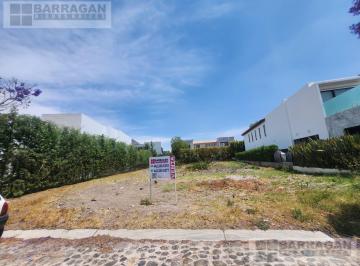 Terreno / Lote · 800m² · Terreno en Venta con Excelente Ubicación