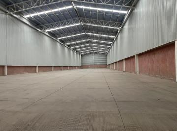 Bodega comercial · 2000m² · 8 Estacionamientos · Bodega en Renta en San Juan del Rio Queretaro