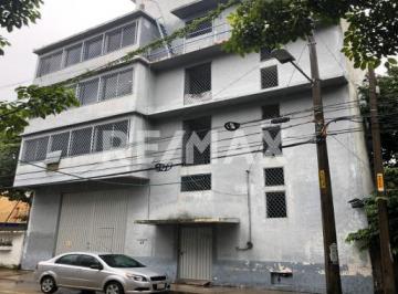 Bodega comercial · 327m² · 6 Estacionamientos · Se Vende Edificio Centrico Acapulco Guerrero - (4)
