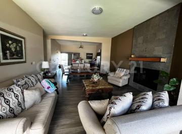 Casa · 162m² · 3 Recámaras · 1 Estacionamiento · Casa en Venta en Santa Isabel Chihuahua