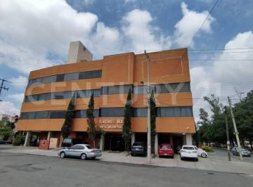 Local comercial · 2121m² · 40 Recámaras · 12 Estacionamientos · Hospital en Venta en Oblatos, Guadalajara