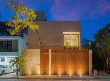 Casa · 235m² · 3 Recámaras · 2 Estacionamientos · Casa en Remate en Venta en Tulum Quintana Roo