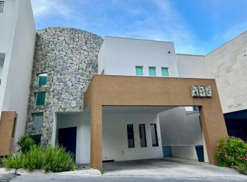 Casa de 3 habitaciones, Monterrey · Casa en Venta San Jerónimo, Residencial Las Colinas.
