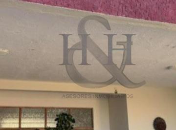Terreno / Lote · 2500m² · 3 Recámaras · 4 Estacionamientos · Casa de Campo