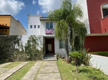 Casa en condominio de 3 habitaciones, Tlajomulco de Zúñiga · Casa en Venta en Bosques de Santa Anita