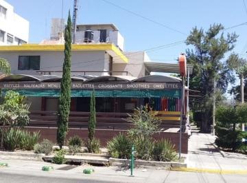 Edificio · 580m² · 7 Estacionamientos · Edificio en Venta