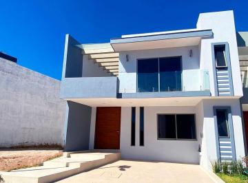 Casa · 170m² · 4 Recámaras · 2 Estacionamientos · Casa en Venta Nueva - Argenta