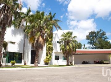 Casa · 600m² · 5 Recámaras · 5 Estacionamientos · Casa en Venta Villa Magna - Cancún