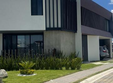 Casa en condominio · 333m² · 3 Recámaras · 2 Estacionamientos · Casa en Venta en Lomas de Angelopolis - (4)