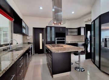 Casa · 339m² · 3 Recámaras · 2 Estacionamientos · Casa en Venta Fraccionamiento Residencial El Country