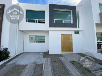 Casa · 187m² · 3 Recámaras · 2 Estacionamientos · Casa en Venta en Real de Juriquilla