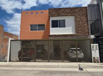 Casa de 3 habitaciones, San Luis Potosí · Casa en Venta en Villamagna