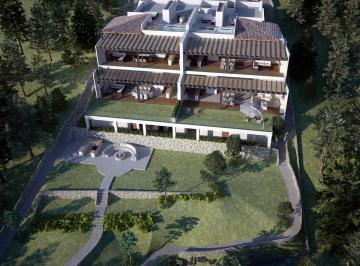 Casa en condominio · 340m² · 5 Recámaras · 2 Estacionamientos · La Lunera Residencial, Lujo en El Corazon de Avandaro