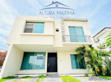 Casa en condominio de 3 habitaciones, Zapopan · Casa en Renta Antara Solares Zapopan