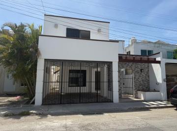 Casa de 3 habitaciones, Mérida · Se Renta Casa en Francisco de Montejo. Excelente Ubicación!