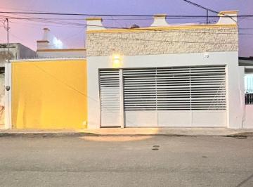 Casa · Se Vende Casa en El Barrio de Santa Ana, Campeche.