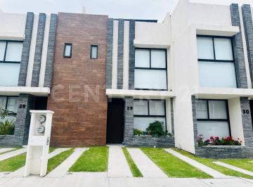 Casa · 99m² · 2 Recámaras · 2 Estacionamientos · Casa en Venta Residencial Malta, con Roof Garden y Amenidades