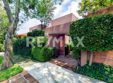Casa · 450m² · 3 Recámaras · 4 Estacionamientos · Casa en Venta en Bosque de Las Lomas - (4)