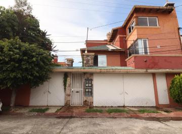 Casa de 3 habitaciones, Morelia · Casa en Venta en Morelia, Zona Fuentes de Morelia.