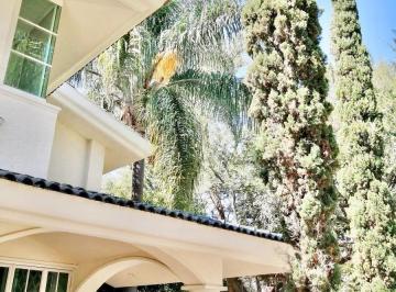 Casa de 5 habitaciones, Zapopan · 500 m 1ra Secc Colinda Jardín Negociable