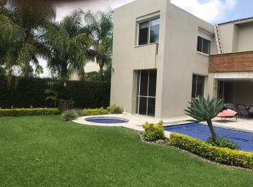 Casa de 4 habitaciones, Cuernavaca · Casa en Venta en Frac. Real Las Quintas Col. Chapultepec