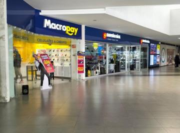 Local en centro comercial de 1 habitación, Naucalpan de Juárez · Local en Renta en San Mateo Nopala, Naucalpan de Juarez, Estado de México.