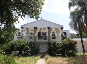 Casa en condominio · 1000m² · 8 Recámaras · 8 Estacionamientos · Casa en Venta en Fraccionamiento Las Cañadas - (4)