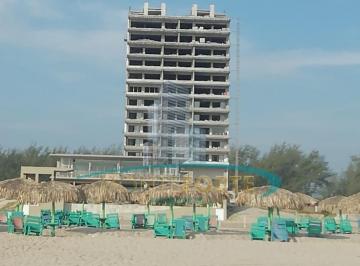 Departamento · 160m² · 2 Recámaras · 3 Estacionamientos · Departamento en Venta Playa Miramar