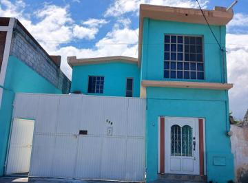 Casa de 7 habitaciones, Saltillo · Casa en Renta Para Trabajadores en Vista Hermosa