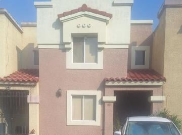 Casa de 3 habitaciones, Cuautitlán Izcalli · Vendo Casa Urbi Quinta Montecarlo