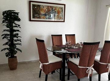 Casa · 3 Recámaras · 1 Estacionamiento · Casa en Venta en Palma Real, Playacar