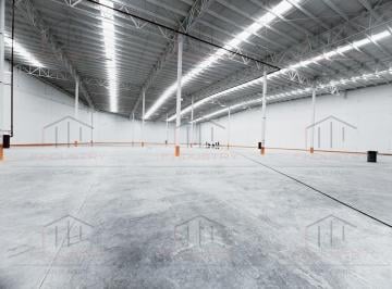 Bodega comercial · 5600m² · 15 Estacionamientos · Bodega Industrial en Renta Toluca