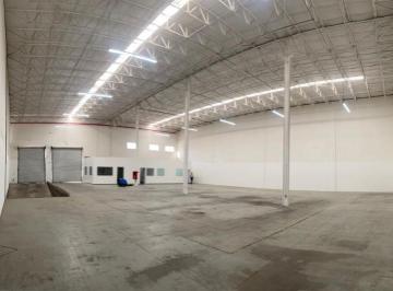 Bodega comercial Renta 1000m²  · Renta // Bodegas Nvas 860.79 m² // Complejo Ind Chih, Al Norte