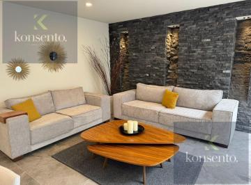 Casa en condominio · 325m² · 4 Recámaras · 2 Estacionamientos · Casa en Condominio en Altos de Juriquilla