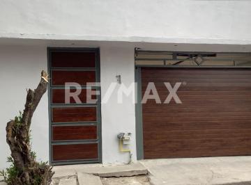 Casa · 165m² · 3 Recámaras · 1 Estacionamiento · Casa Centro de Queretaro, Colonia Los Cedros - (4)